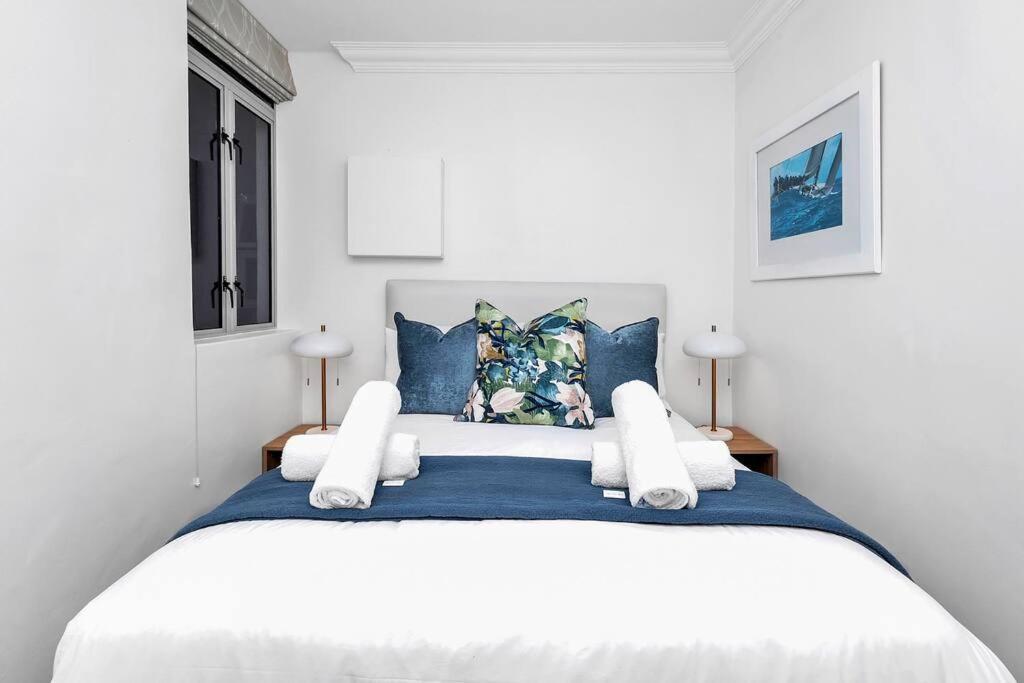 Coastal Comfort 2-bedroom In Mouille Point * Cape Town